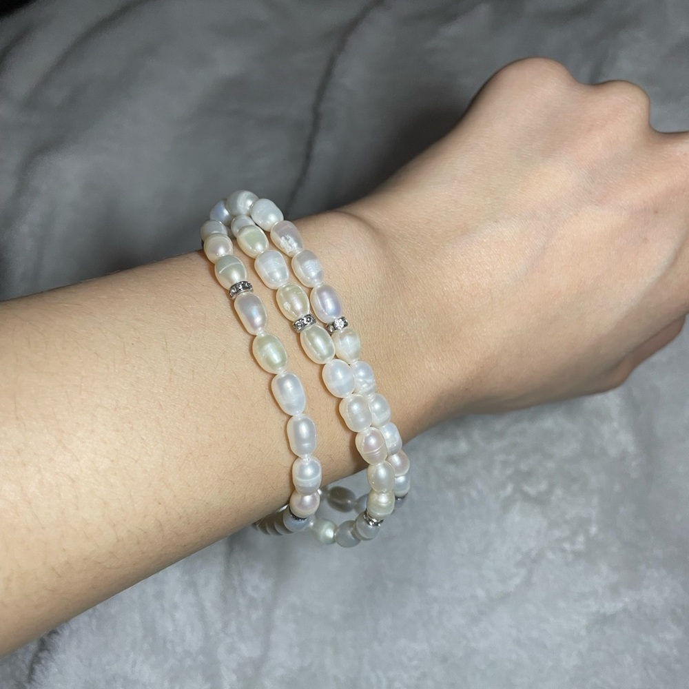 Elegant Layered Pearl Bracelet With Silver Beaded Spacers